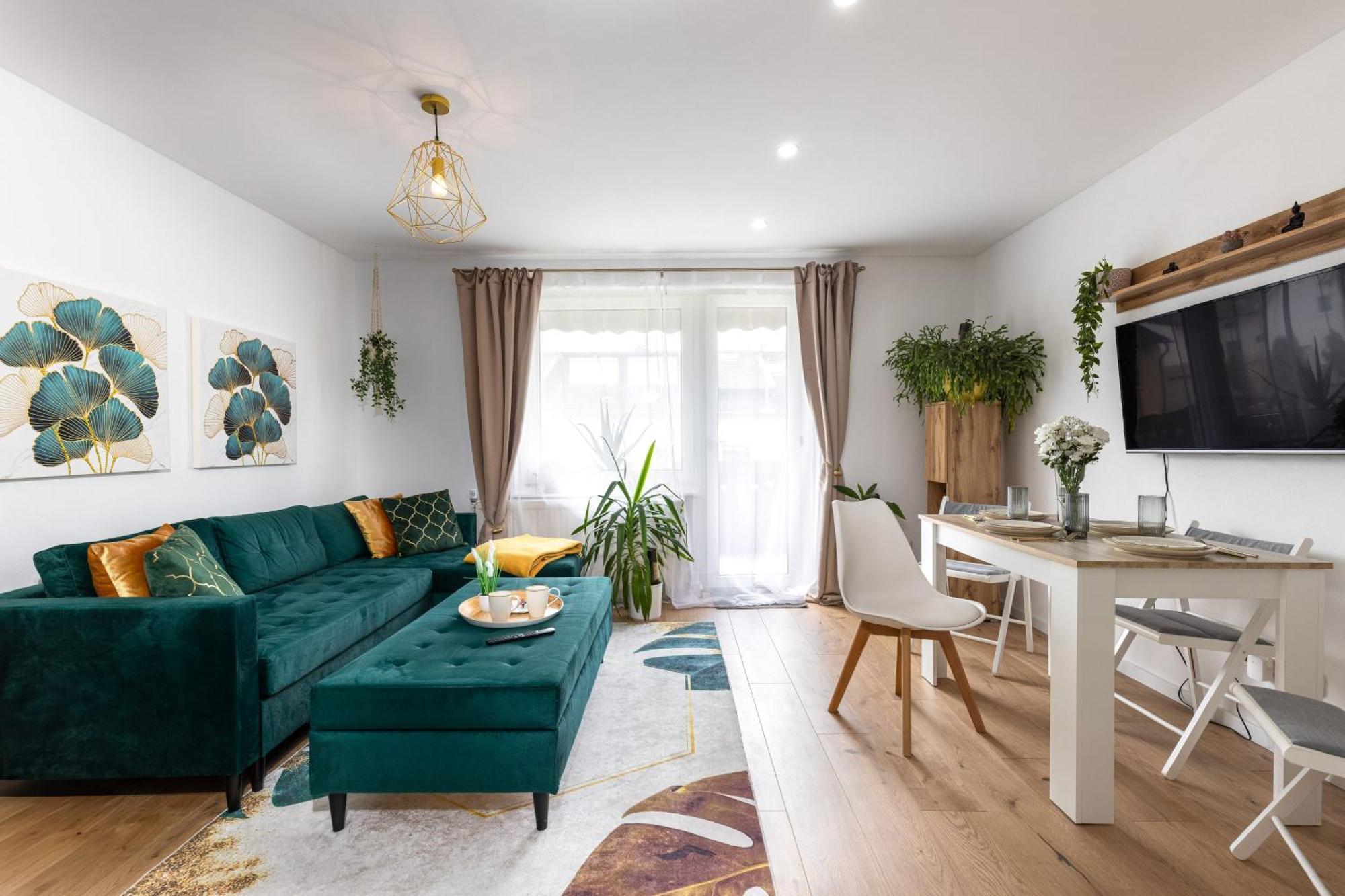 Schoenes, Modernes Apartment Mit Zwei Schlafzimmern - Zentral Mit Balkon Fuer 6 Personen Montabaur Ngoại thất bức ảnh